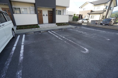 【駐車場】 | ホワイトリバーハイツB