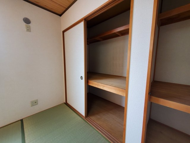 メゾン・アイリスの収納
