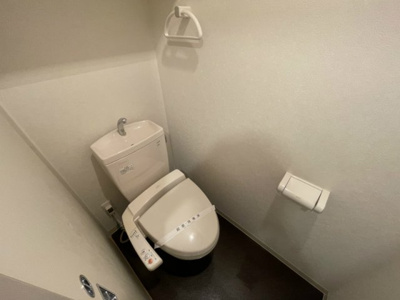 【トイレ】 | La Douceur千葉中央