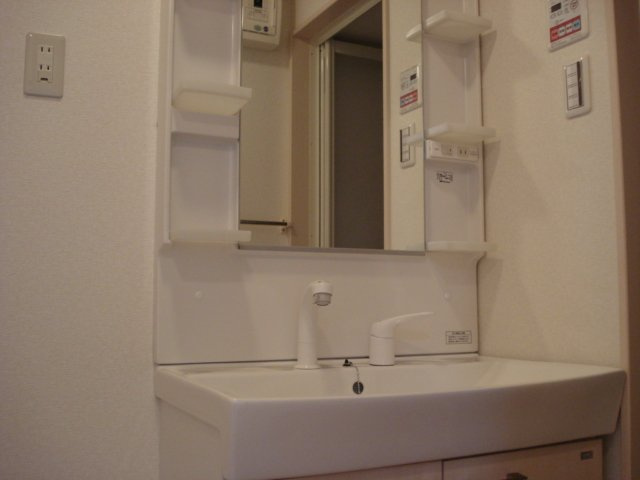 シャルムコートⅡの洗面所|洗髪洗面化粧台