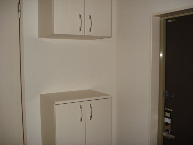 シャルムコートⅡの玄関|シューズボックス