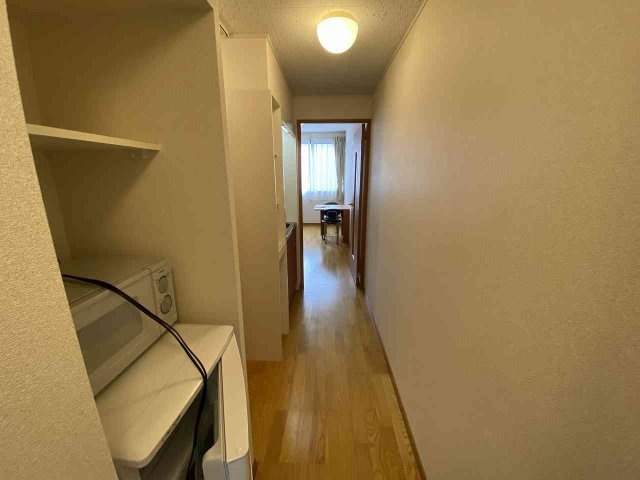 レオパレスルミエールの玄関|シンプルで使いやすい玄関です