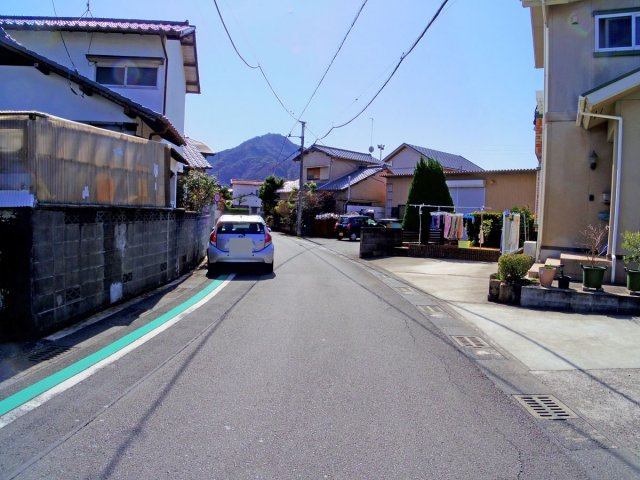 【前面道路含む現地写真】 | 沼津市大平 中古住宅 EH04510 | 沼津市大平　前面道路