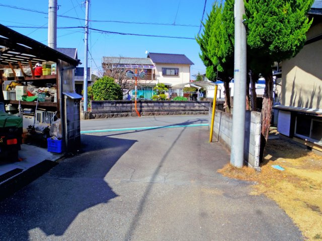【前面道路含む現地写真】 | 沼津市大平 中古住宅 EH04510 | 沼津市大平　前面道路