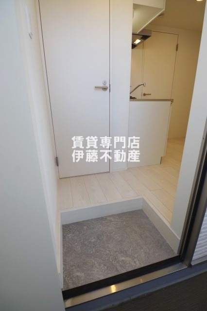 Classy garden歌里の玄関