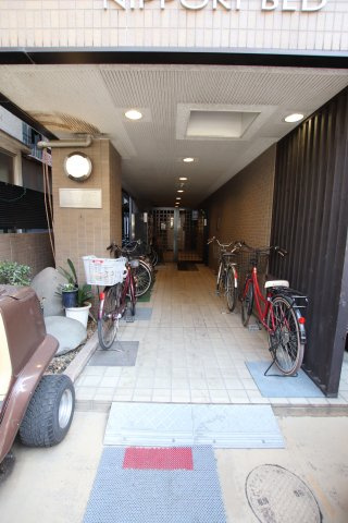 パークサイド日暮里のエントランス