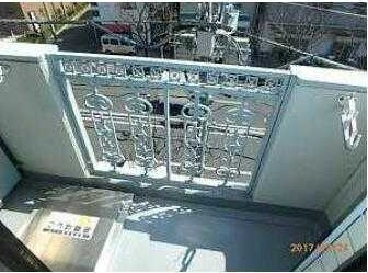 【バルコニー】 | ピアニシオンブローニュクレスト