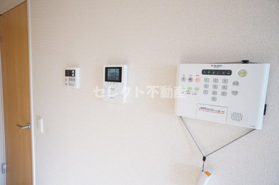 【セキュリティ】 | クレスト新地 | 【クレスト新地 】