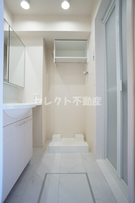 【その他】 | クレスト新地 | 【クレスト新地 】室内洗濯機置き場