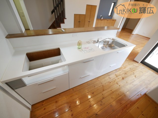 【キッチン】 | 姫路市山吹1丁目　中古戸建