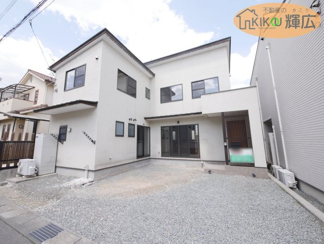 【外観】 | 姫路市山吹1丁目　中古戸建 | 注文住宅で建築されたこだわりの物件。リフォーム完成しておりますので一度ご覧ください。