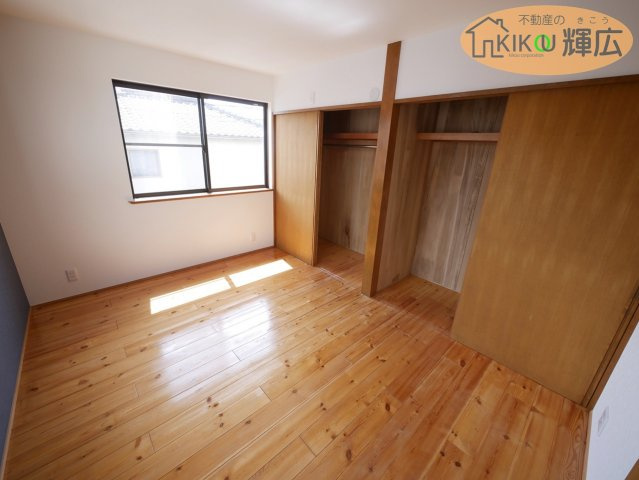 姫路市山吹1丁目　中古戸建の寝室
