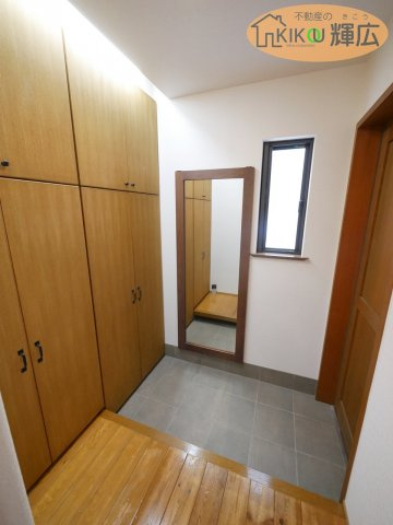 【玄関】 | 姫路市山吹1丁目　中古戸建