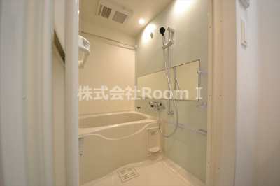 【浴室】 | ファーストフィオーレ谷町六丁目フェリシア | お風呂です