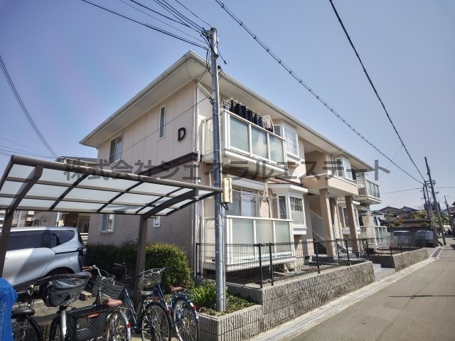 メゾンシャリオD棟の外観