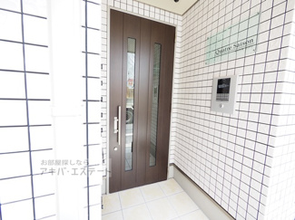 【エントランス】