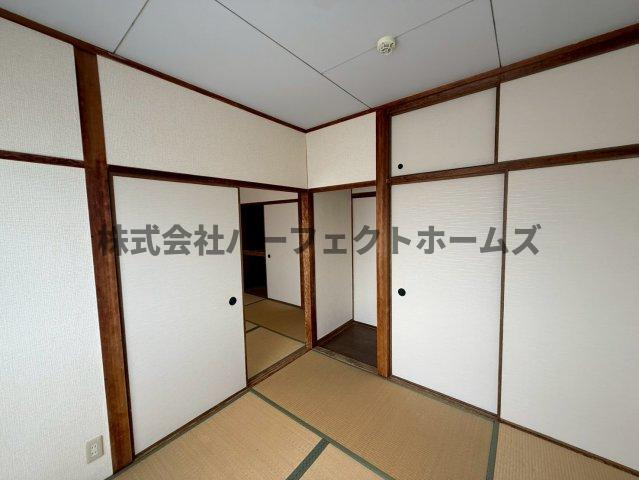 清水谷コーポの和室|趣のある和室です