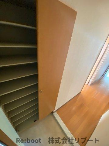 ラフィーネ駿河台.の収納