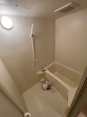 仲介手数料0円！！フローライト上前津の浴室