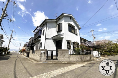 【外観】 | 伏見区桃山町正宗　中古戸建 | 《南東角地》の開放的なポジションヽ(^。^)ノ陽当り・通風共に良好です！《伏見北堀公園》が徒歩5分にあり自然の中でウォーキングなどが楽しめますよ！