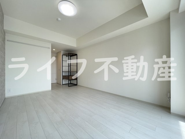 セイワパレス深江南の居間・リビング|こちらの居間で趣味の時間をお楽しみください