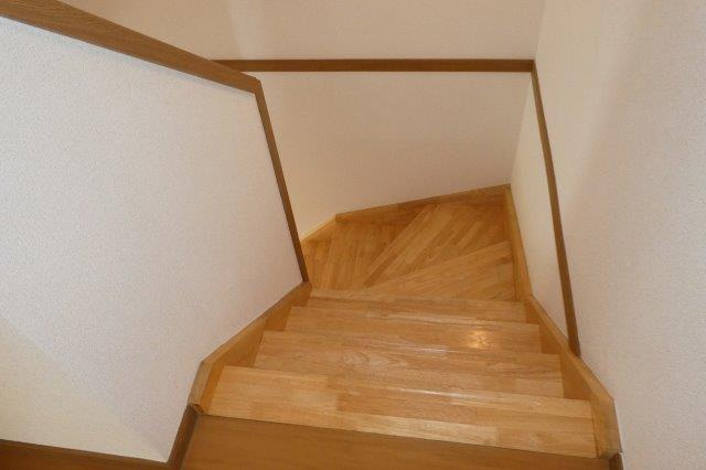 アンペルシェのその他|階段