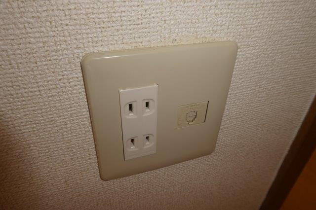 アンペルシェの設備|電話モジュラー