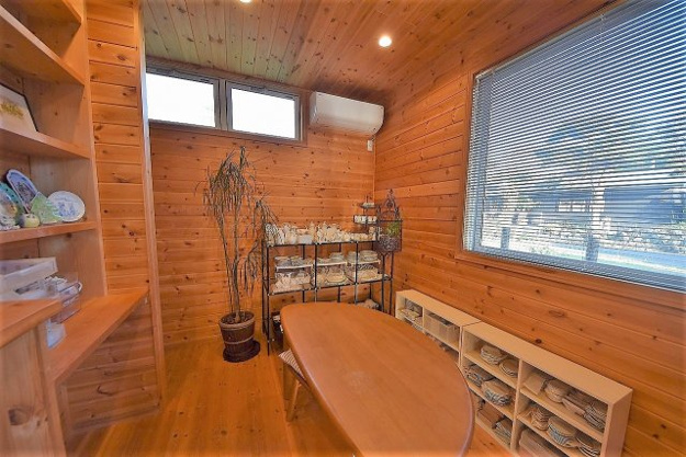 【その他】 | 伊豆急伊豆高原　店舗付き戸建 | ゲストとの集いなどにも利用出来そうな店舗部分