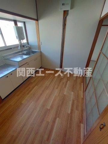 【居間・リビング】 | 校南荘