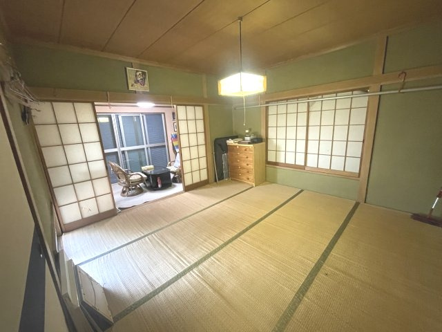 伊東市　吉田の和室|大きな広縁付き
