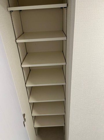 仲介手数料0円！！エスリード大須デュオの収納