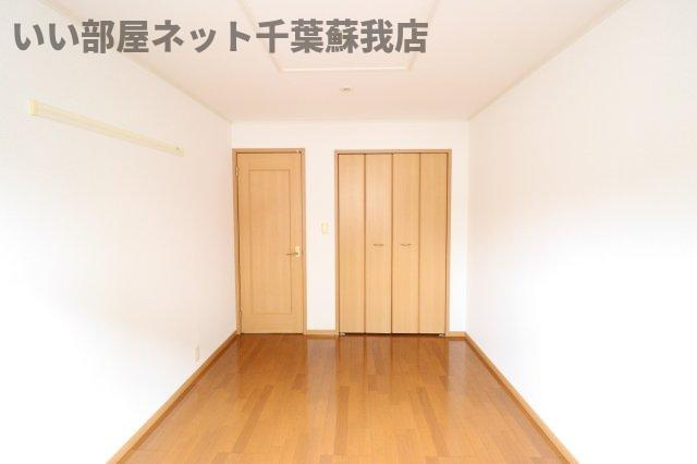 リール・アンジュの寝室|落ち着いた色調の寝室です