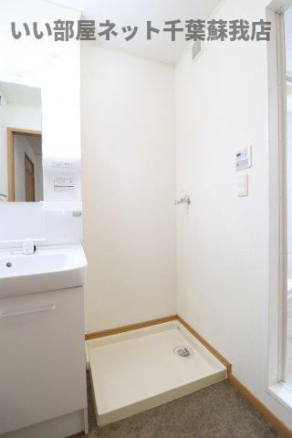 リール・アンジュの洗面所|洗濯機置場