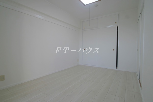 モアクレスト船橋三咲の寝室