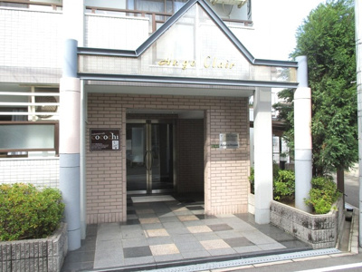 【エントランス】 | アンジュクレール | 落ちついた外観にマッチしたエントランスです