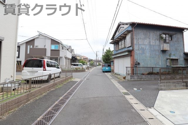 MEGURI浜野の周辺