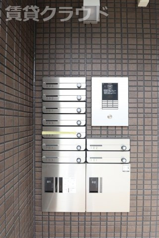 MEGURI浜野のエントランス|毎日通るエントランスはこのようになっています