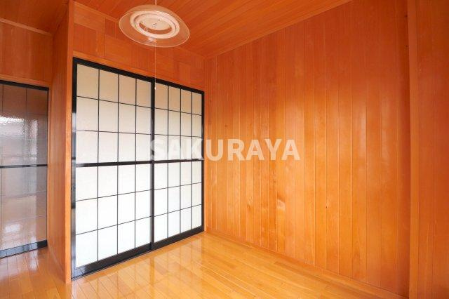 サンウッドの洋室|2023年4月撮影。