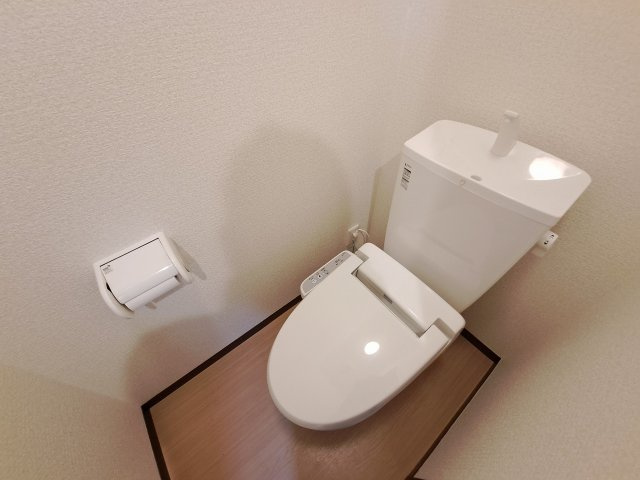ラフィネ小松のトイレ