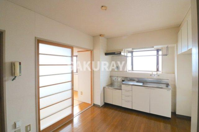 モンシャトー足利成和の居間・リビング|2023年撮影。現況と異なる場合がございます。