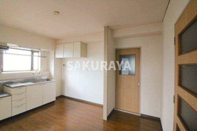 モンシャトー足利成和の居間・リビング|2023年撮影。現況と異なる場合がございます。