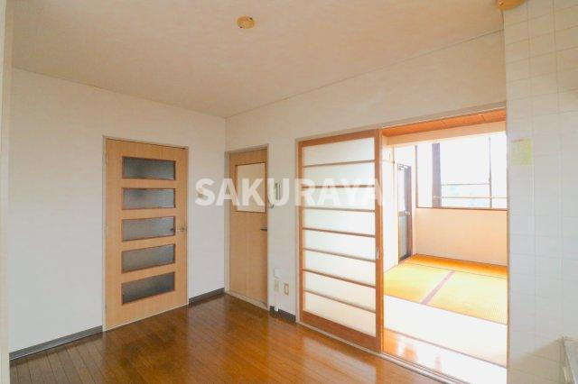 モンシャトー足利成和の居間・リビング|2023年撮影。現況と異なる場合がございます。