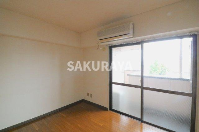 モンシャトー足利成和の洋室|2023年撮影。現況と異なる場合がございます。