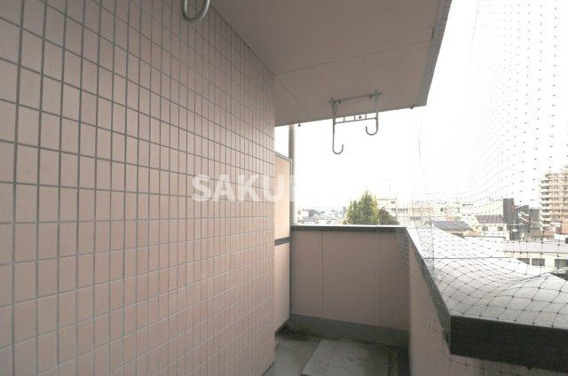 モンシャトー足利成和のバルコニー|2023年撮影。現況と異なる場合がございます。