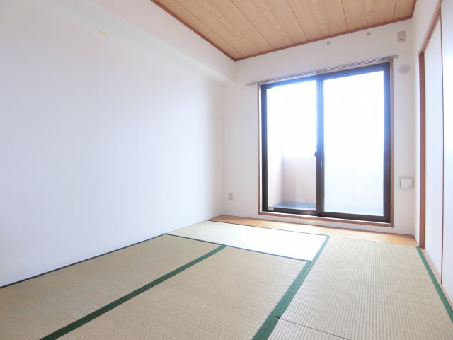 セレーノ武蔵中原の和室