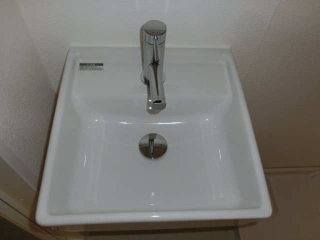 大阪市中央区谷町６丁目の賃貸マンションの洗面所