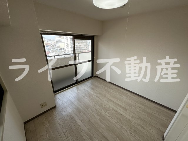 友井グレイスの洋室