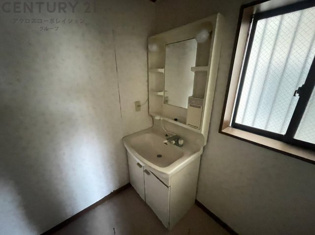 川西市一庫3丁目中古戸建の独立洗面台