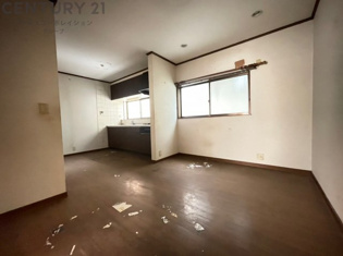 川西市一庫3丁目中古戸建の居間