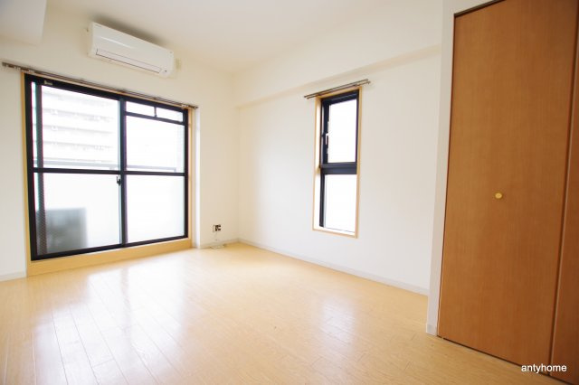 エスリード梅田西第3　仲介手数料無料の居間・リビング